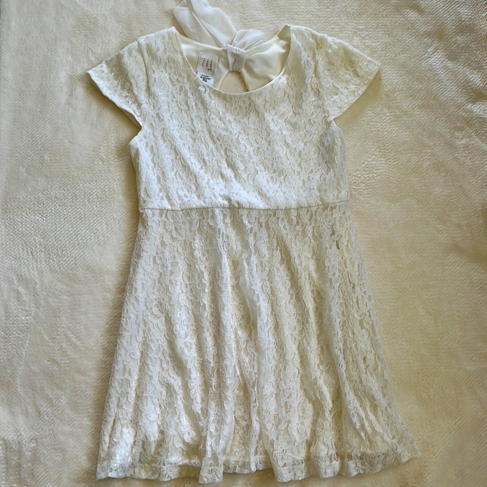 CRB Kid’s cream dress. Size 16. Only worn once. Excellent condition